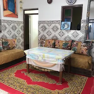 فندق مبيت وإفطار Cap Sim Surf House 